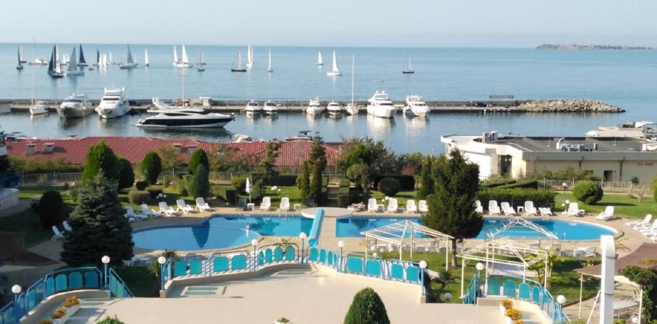 Riviera Complex 6 Hotel Sveti Vlas Buitenkant foto