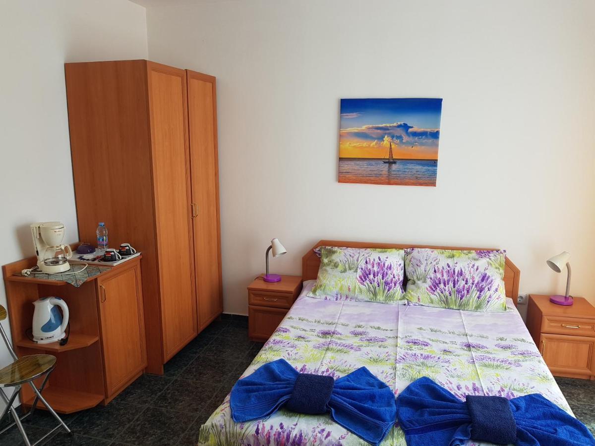 Riviera Complex 6 Hotel Sveti Vlas Buitenkant foto