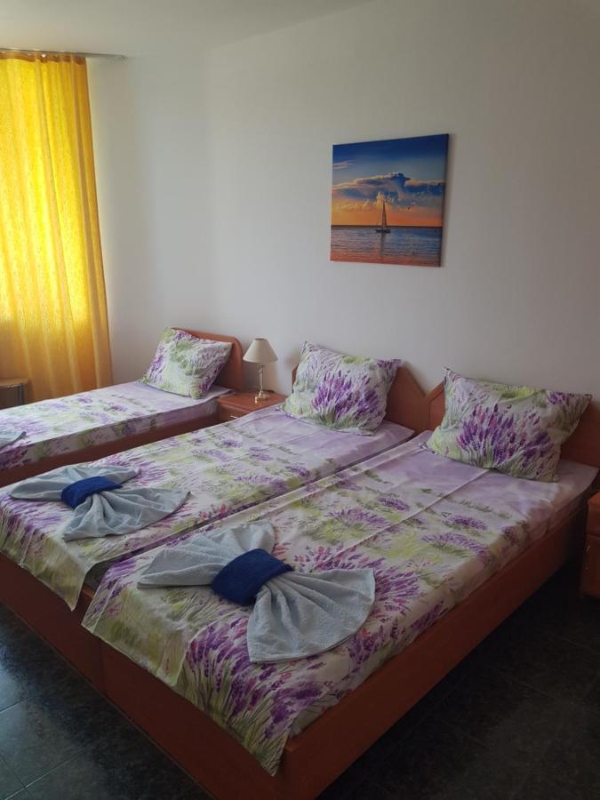 Riviera Complex 6 Hotel Sveti Vlas Buitenkant foto