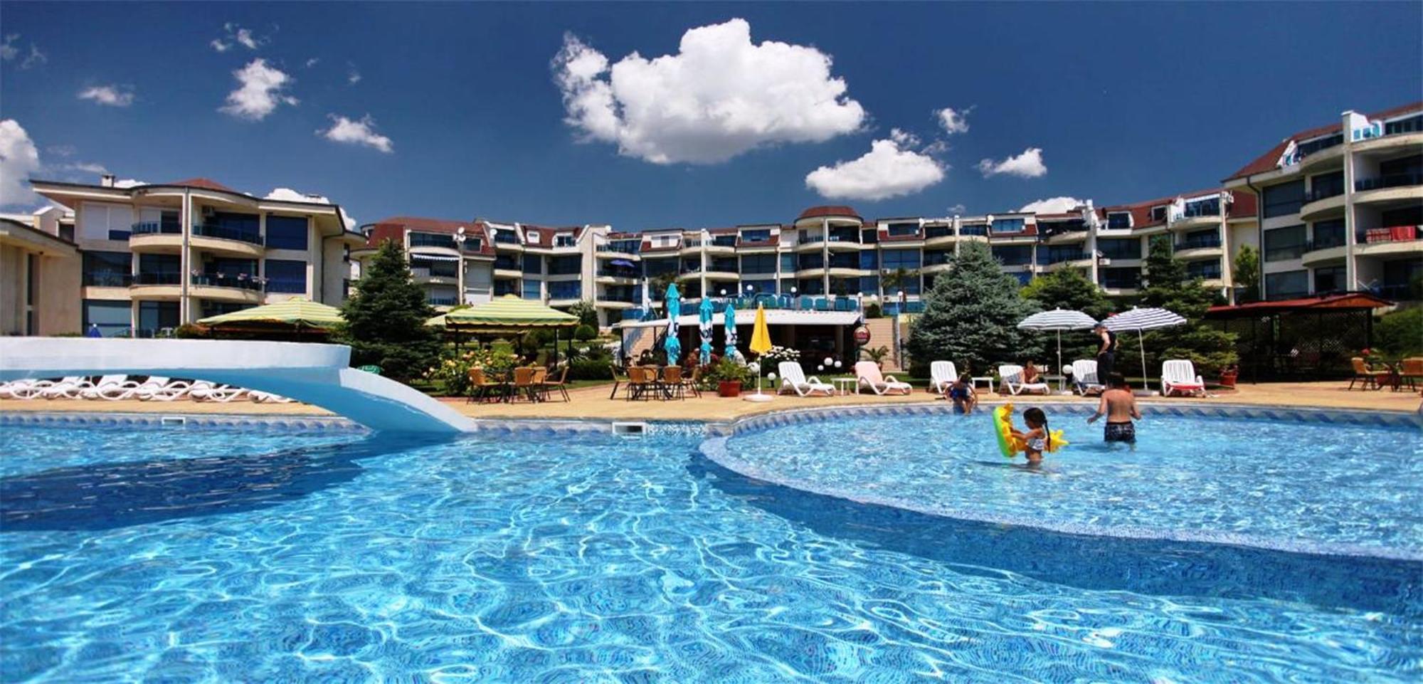 Riviera Complex 6 Hotel Sveti Vlas Buitenkant foto