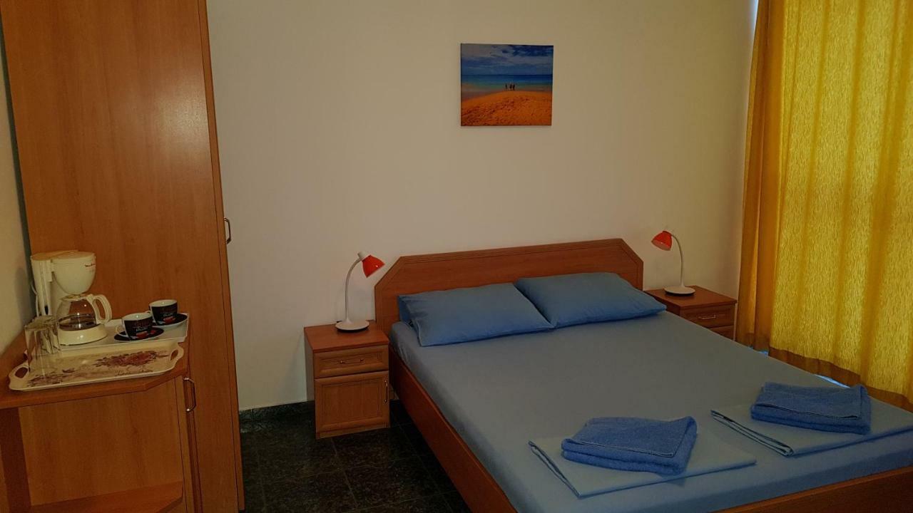Riviera Complex 6 Hotel Sveti Vlas Buitenkant foto